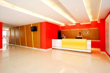 RECEPCIONIST AMARIS MALANG