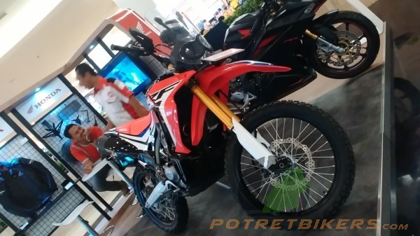 Honda CRF 250 Rally (12)