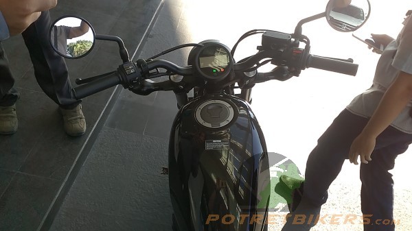 Honda CMX 500 REBEL (54)