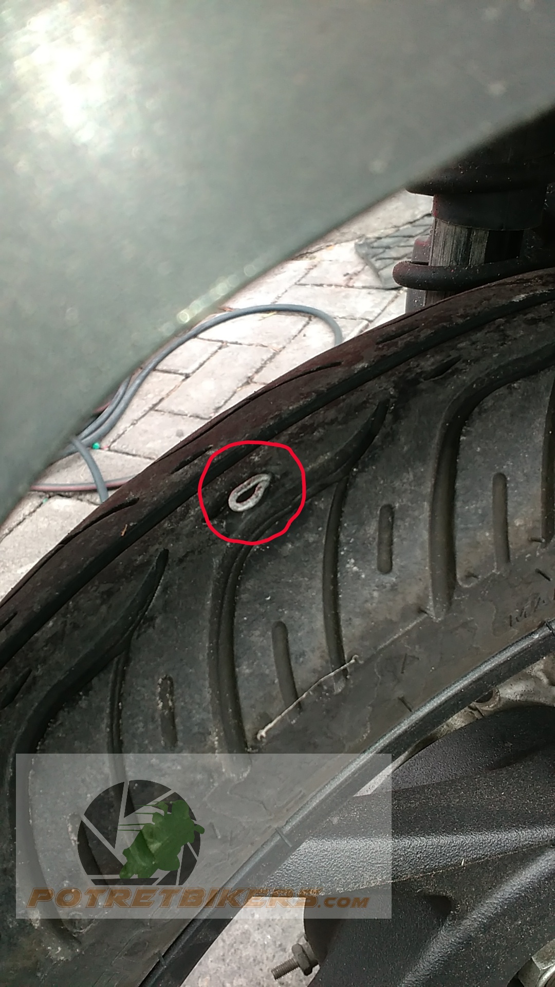 Ranjau Ban Tubeless