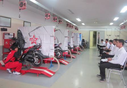 Yamaha Engeneering School (YES) (2)