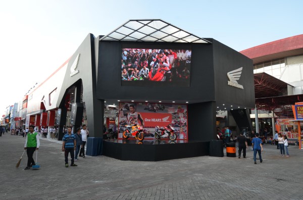 Booth Honda Jakarta Fair (1)