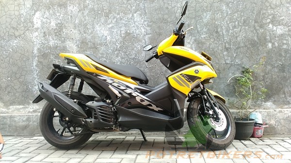 Yamaha AEROX 155 (1)