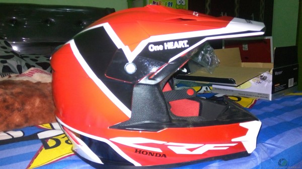 Unduh 43 Koleksi Gambar Helm Crf Paling Bagus Gratis