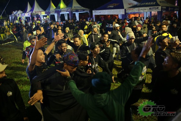 SEMAKIN ERAT, PESERTA MAXI DAY 2022 TUNJUKAN RASA KEKELUARGAAN (2)