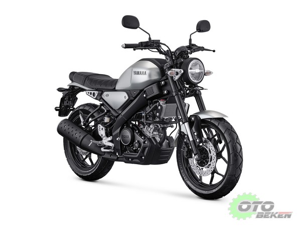 Yamaha XSR 155 Matte Silver Premium