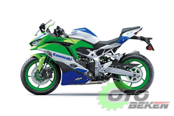 NINJA 40TH ANNIVERSARY (4)