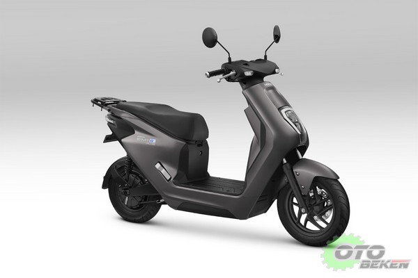 Harga Honda EM1 e dan EM1 e PLUS - 2023 terbaru (6)