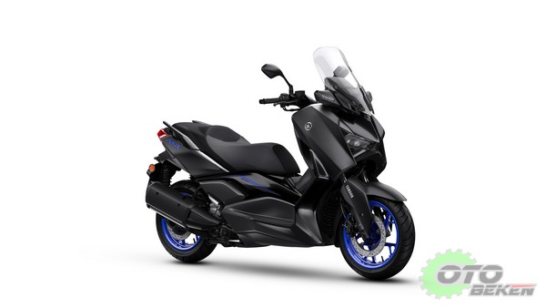 XMAX 2024 - STD BLACK