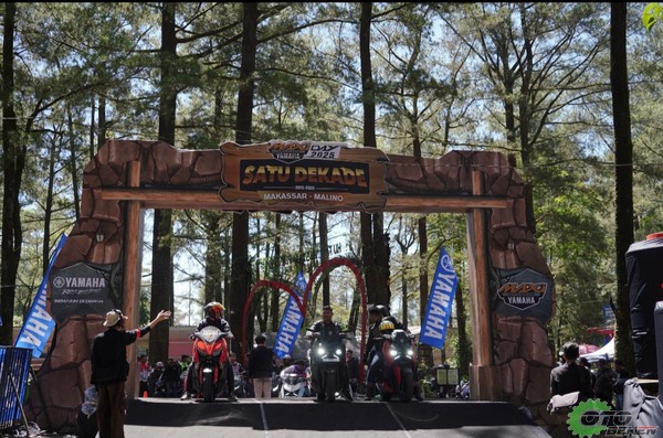 Momen Perayaan Sepuluh Tahun MAXI Yamaha Sukses Diikuti Sepuluh Ribu Biker di 14 Kota di Indonesia - 2025 terkini (1)